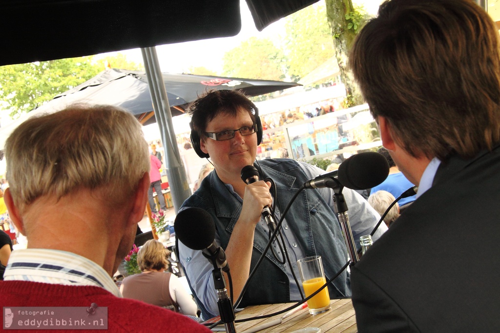 2011-08-07 DeventerRTV - live op de Boekenmarkt, Deventer 032